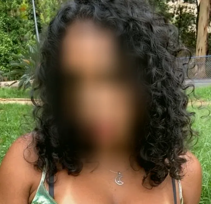 Claudia, 24 años