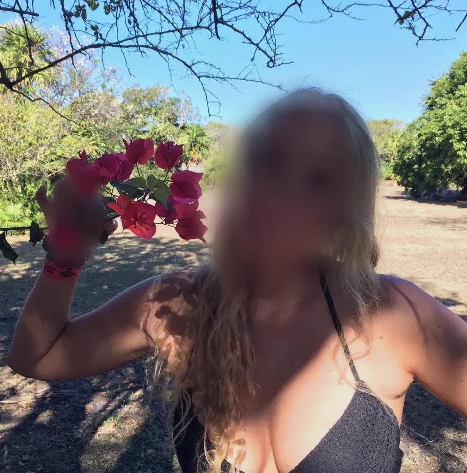 Julia, 31 años