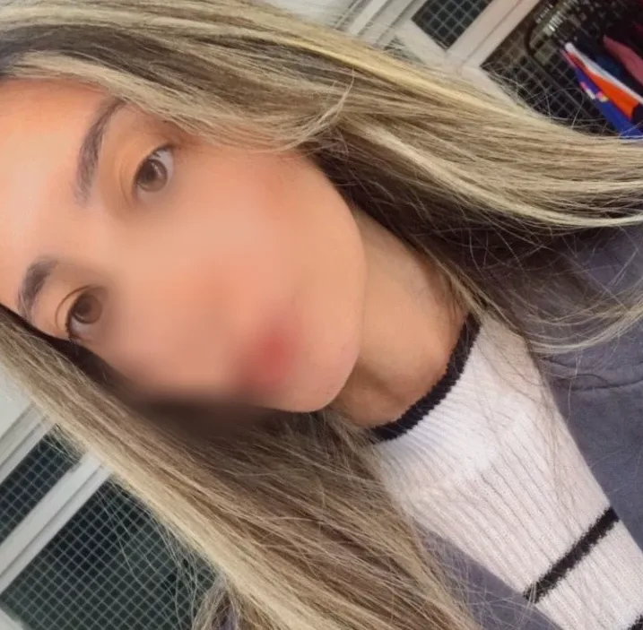 Neus, 20 años