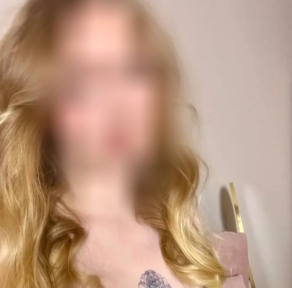 Uxía, 23 años