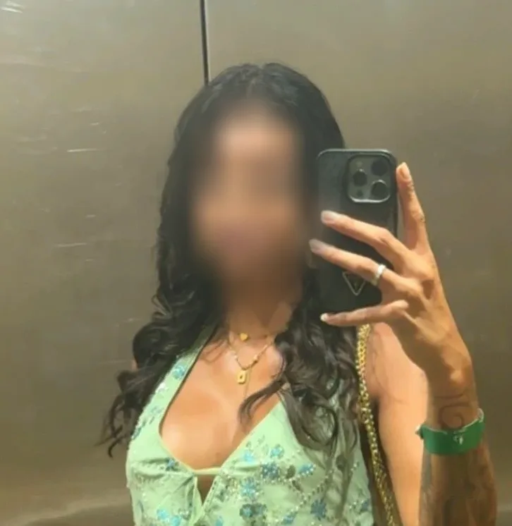 Yasmina, 23 años